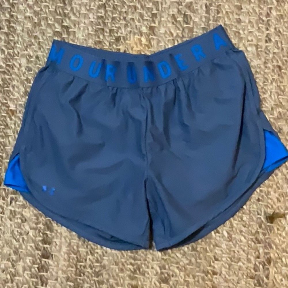 Women’s UA Play up 5” Shorts